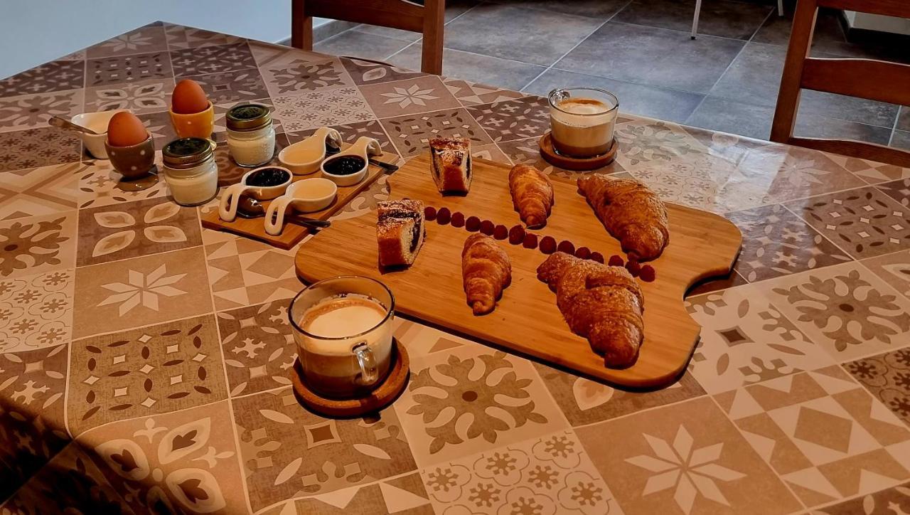 Agriturismo Il Castello Villa Borgo a Mozzano Eksteriør bilde