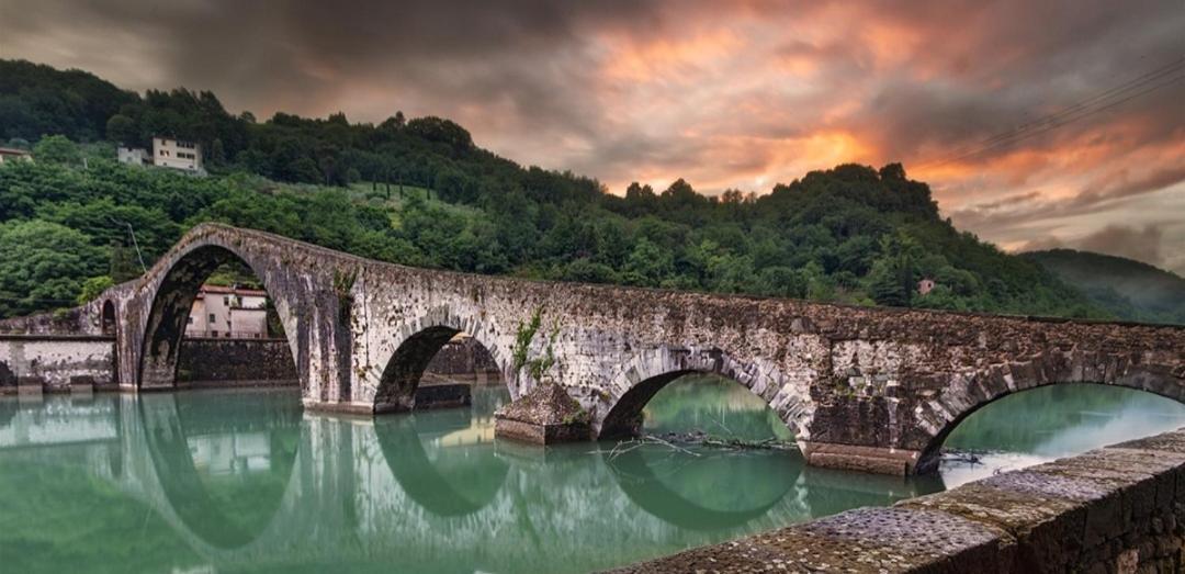 Agriturismo Il Castello Villa Borgo a Mozzano Eksteriør bilde